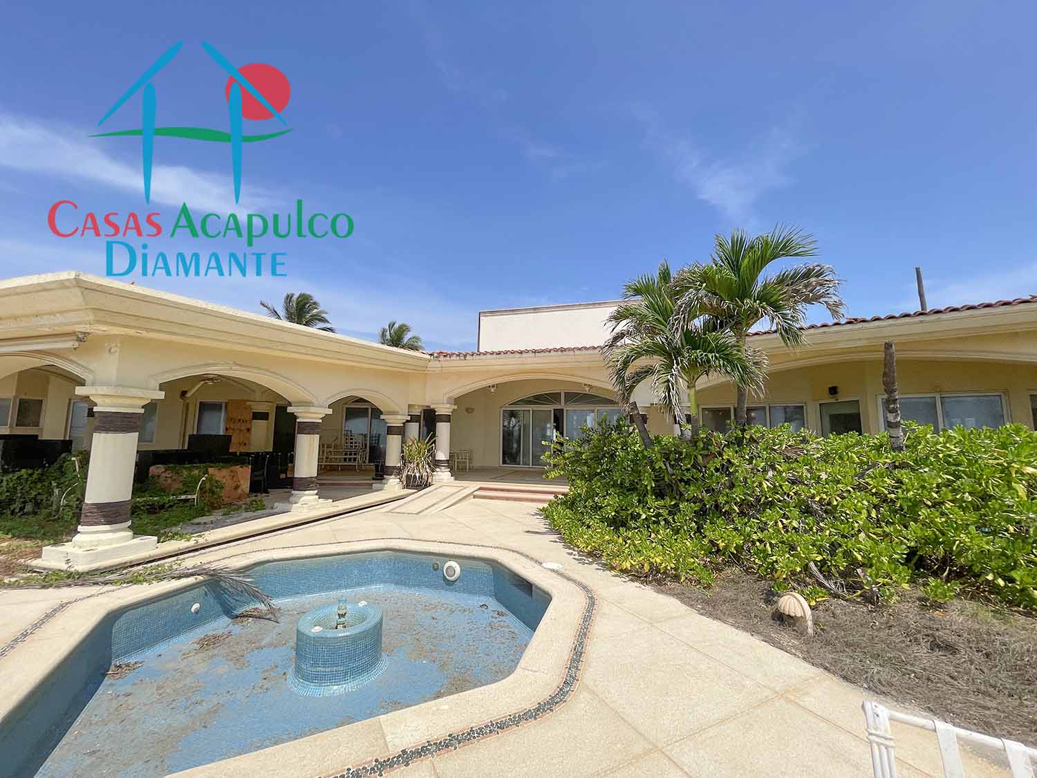 Tres Vidas Villa Universal - Fachada 4